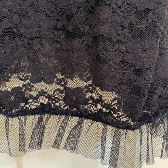 Apt 9 Black Lace with red ribbon chemise - Picture 3 of 4